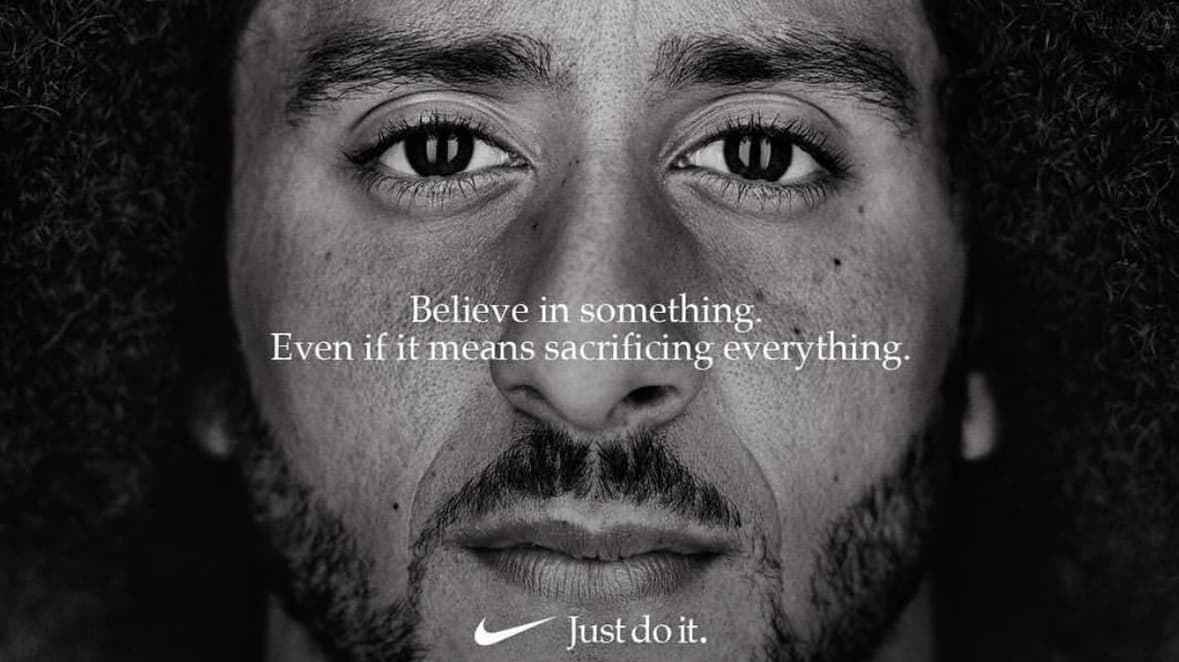 Nike-sceglie-Colin-Kaepernick-e-sfida-Trump-e-la-NFL